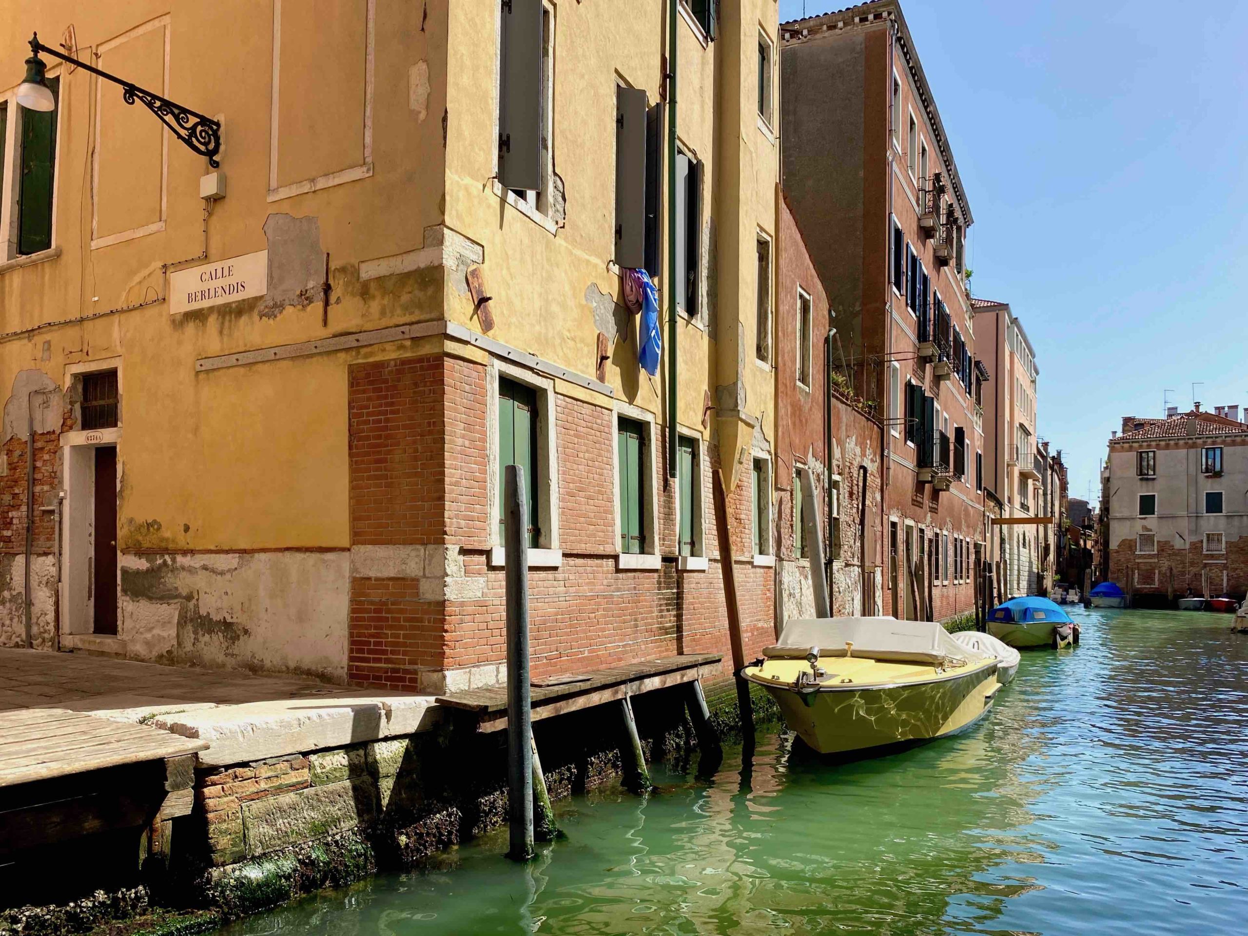 Canal Dream Venice Apartment Bedroom