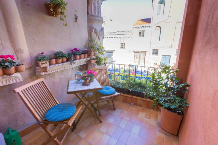 Ca Cammello Venice apartment with terrace canal view