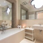 Scaleter Pastry Chef apartment in Palazzo Venice venice2live bathroom
