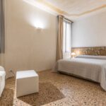 Scaleter Pastry Chef apartment in Palazzo Venice venice2live bedroom